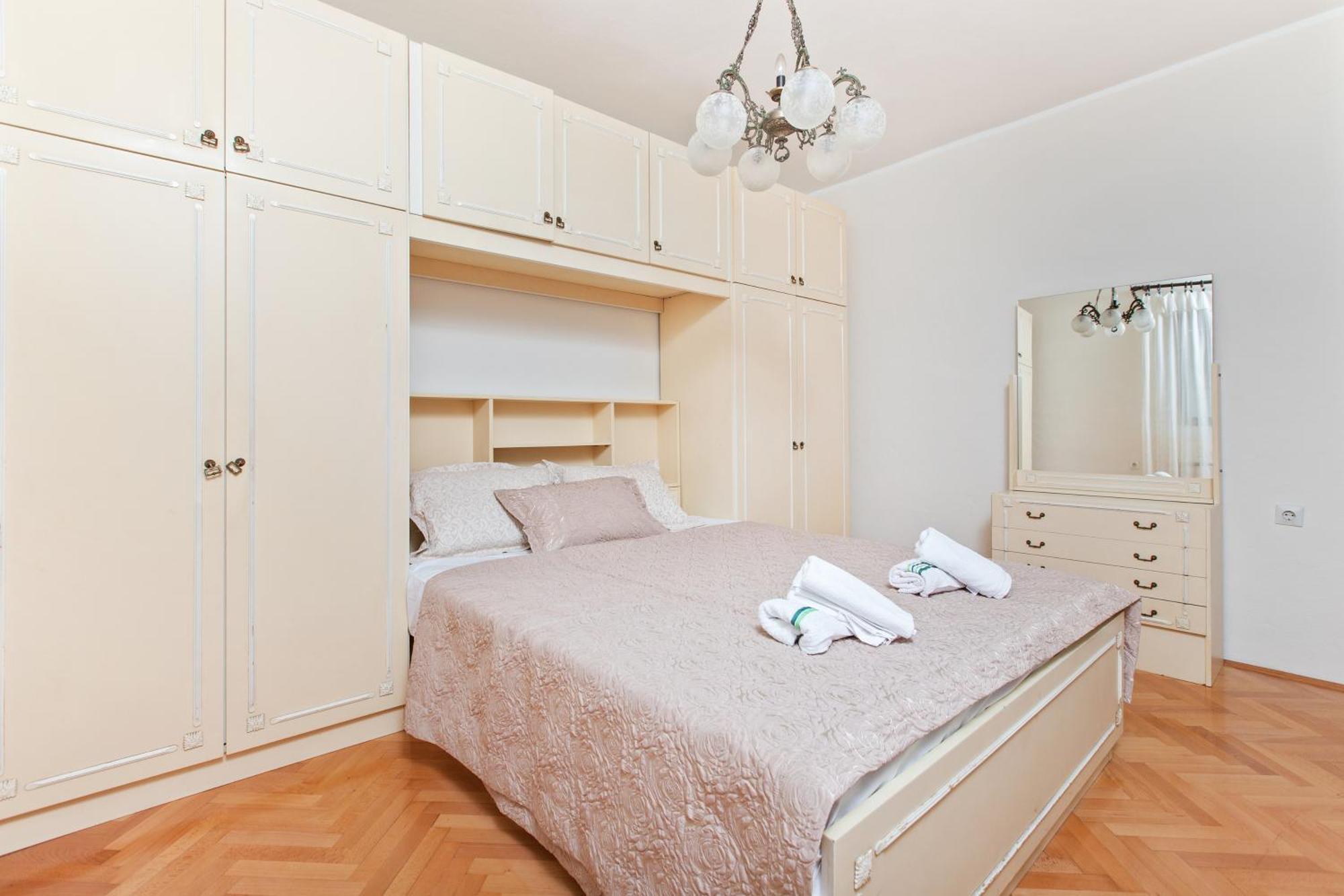 קוטור Apartment Vladimir מראה חיצוני תמונה